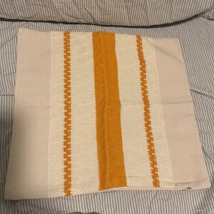 NWT-2pk 18x18in Chic Orange and Cream Pillow Cover